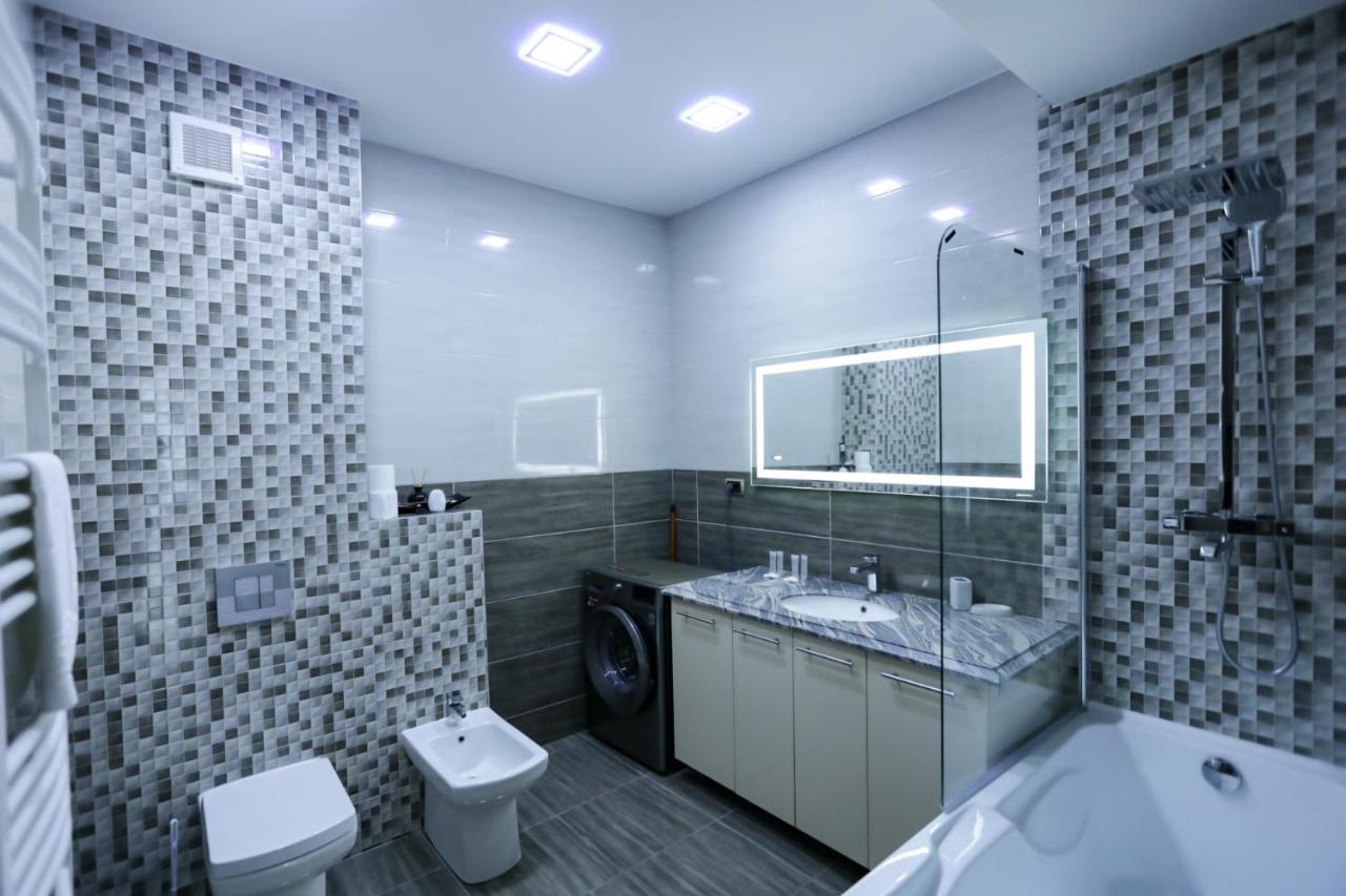 Isaran Apartament With Panoramic City View Brasov Exterior photo